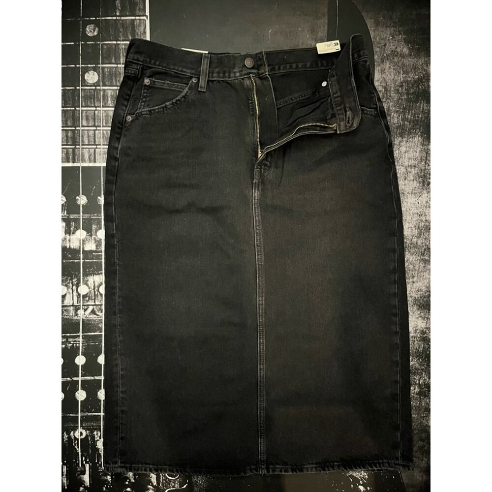 NWT Levi’s Jean Skirt - Picture 14 of 15